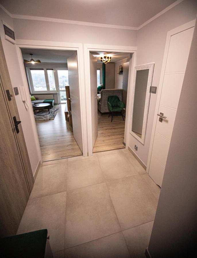 Okno Na Izery Apartment Lesna Bagian luar foto